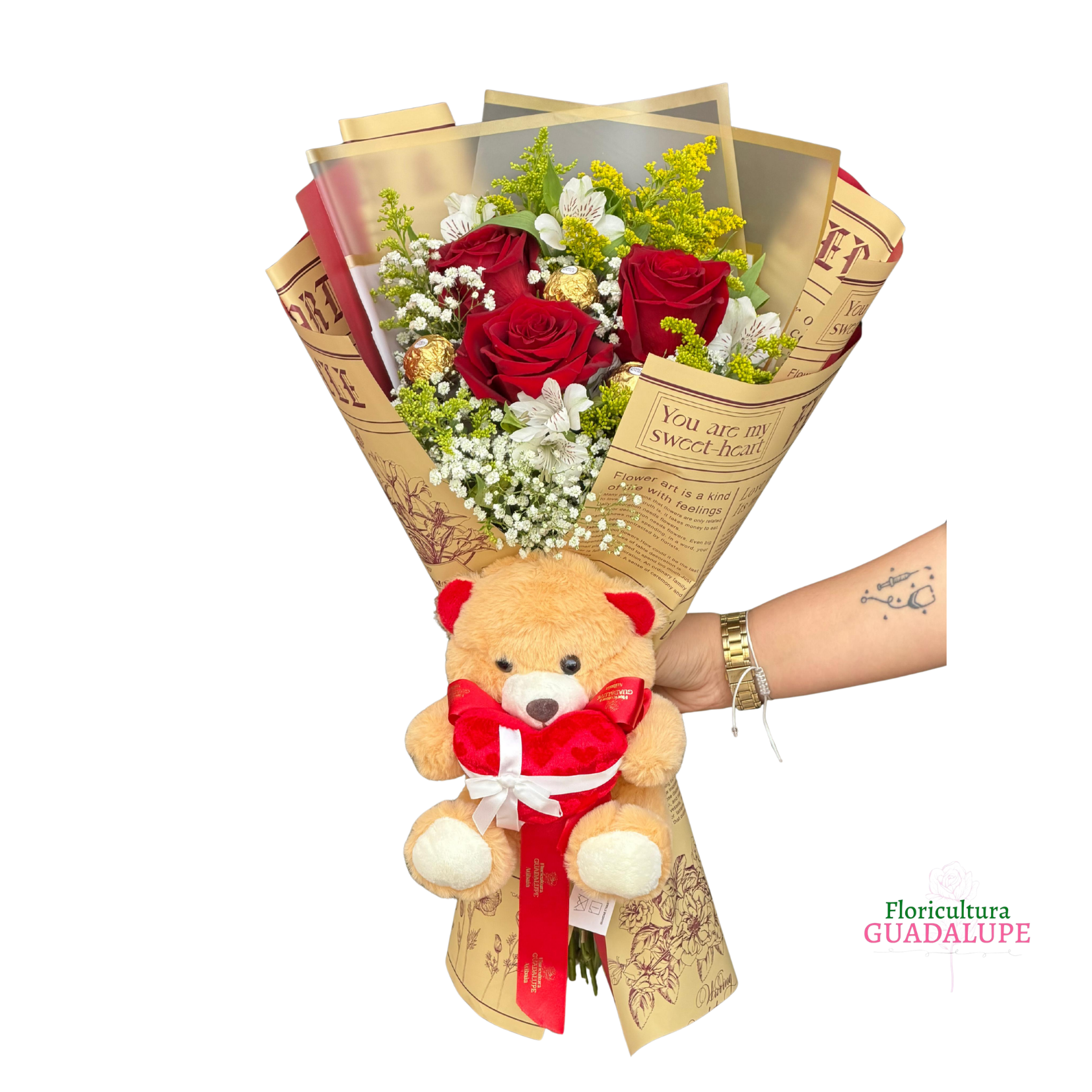 Buqu� Elegance - 3 Rosas com Pel�cia